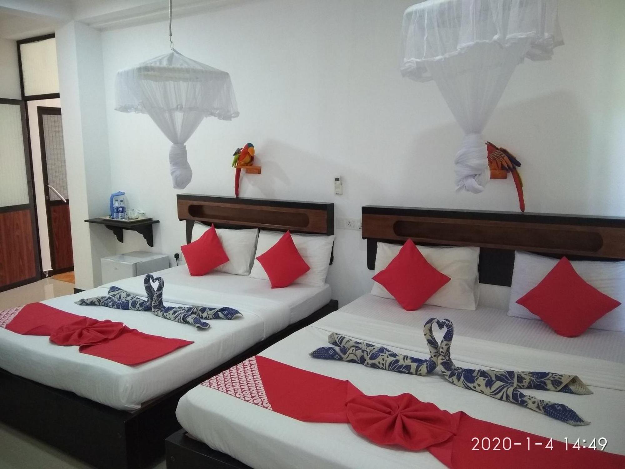Awon Mirissa Hotell Exteriör bild