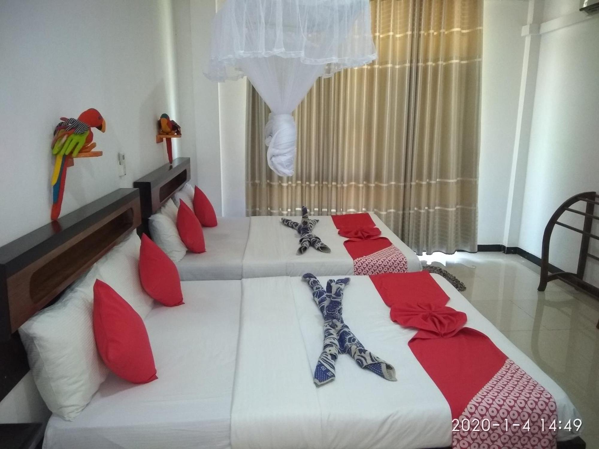 Awon Mirissa Hotell Exteriör bild